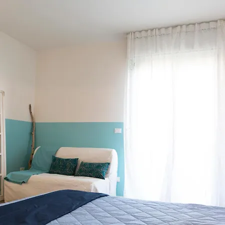 Colourful Modern By The Sea * Porto Santa Margherita di Caorle